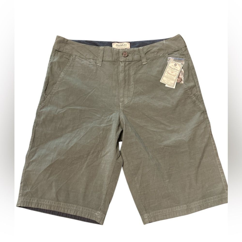 Flag and Anthem Men’s Shorts Sage Green Size 30 NWT